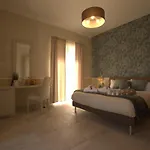 Maison De Charme לינה וארוחת בוקר פומפיי