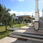 Maison De Charme פומפיי