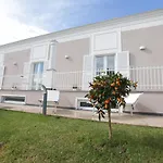Maison De Charme לינה וארוחת בוקר 4*